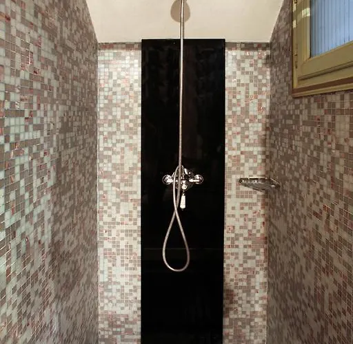 Valentina's * ונציה