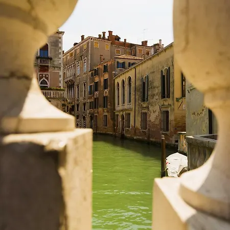 Valentina's Lejlighed *