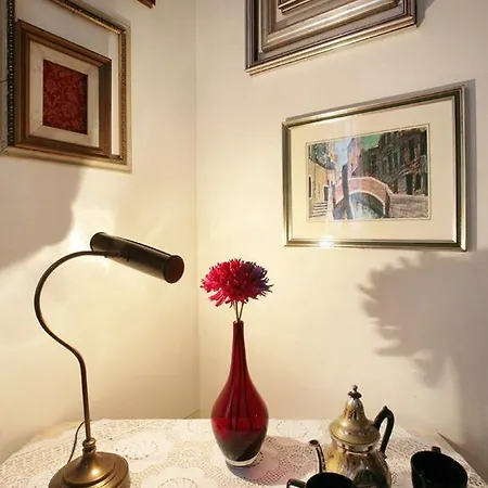 Valentina's Venise